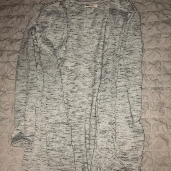 cardigans - Picture 3 of 3